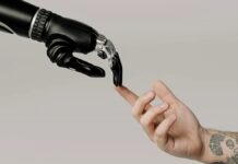 Человеческий искра: потенциал и ограничения ИИ в меняющемся мире