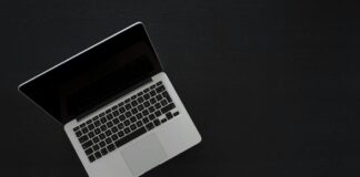 MacBook Air à venda: laptop Apple por US$ 199 – estoque limitado