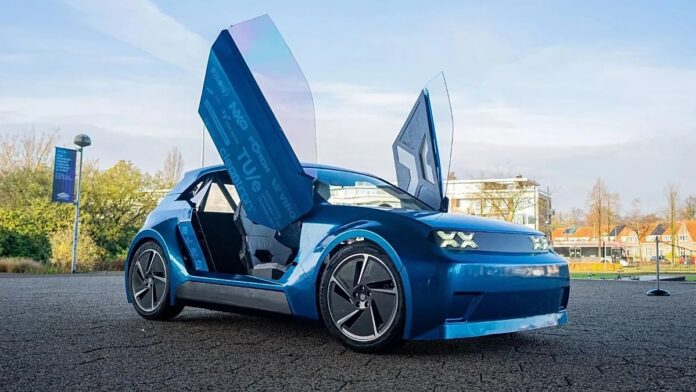 c2dcc46e-89a0-4d0d-9116-414b611fba4a