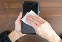 Ваш телефон брудніший, ніж ви думаєте: посібник із безпечного очищення