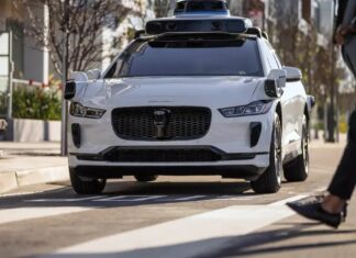 Waymo to Deploy Driverless Robotaxis in Nashville
