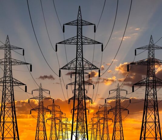 Реальна гра в ІІ: Інвестиції в потужність, а не тільки в процесори