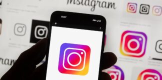 Макрон Вимагає Посилення Контролю ЄС за Цифровим Втручанням Перед Ключовими Виборами