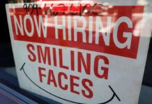 Загроза ІІ для робочих місць: Список засновника OpenAI викликав суперечки, а потім зник