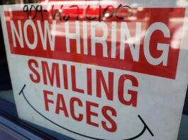 Загроза ІІ для робочих місць: Список засновника OpenAI викликав суперечки, а потім зник