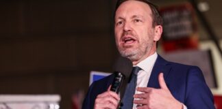 Le sénateur Murphy sur la corruption de Trump : un bilan pour la démocratie