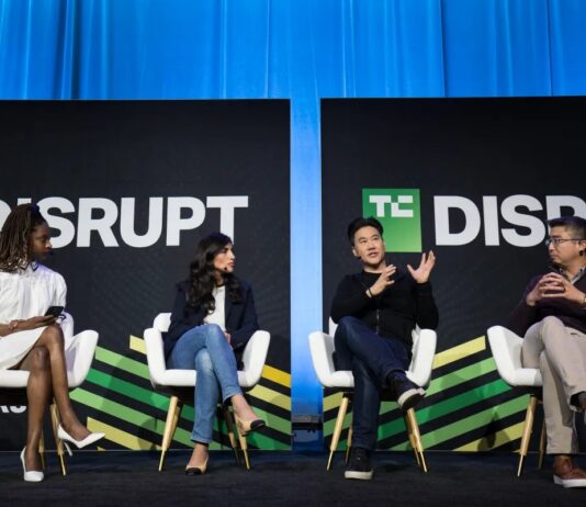 Dapatkan Pendanaan AI Pra-Seed Tanpa Produk: Strategi Untuk Mengganggu TechCrunch 2025