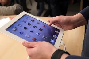 iPad 2 проти оригінального iPad: який планшет підходить саме вам?
